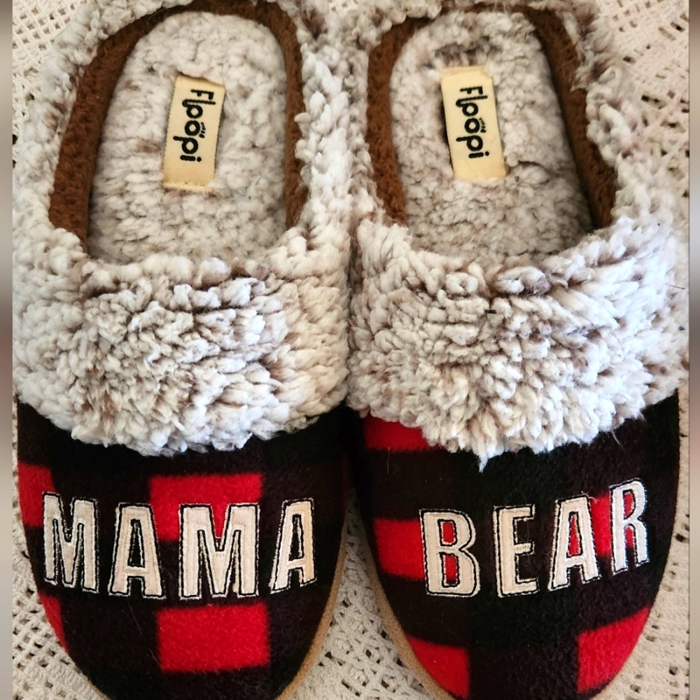 Womens "Mama Bear" Buffalo Plaid Two-Tone Faux Fur Clog Slipper, New